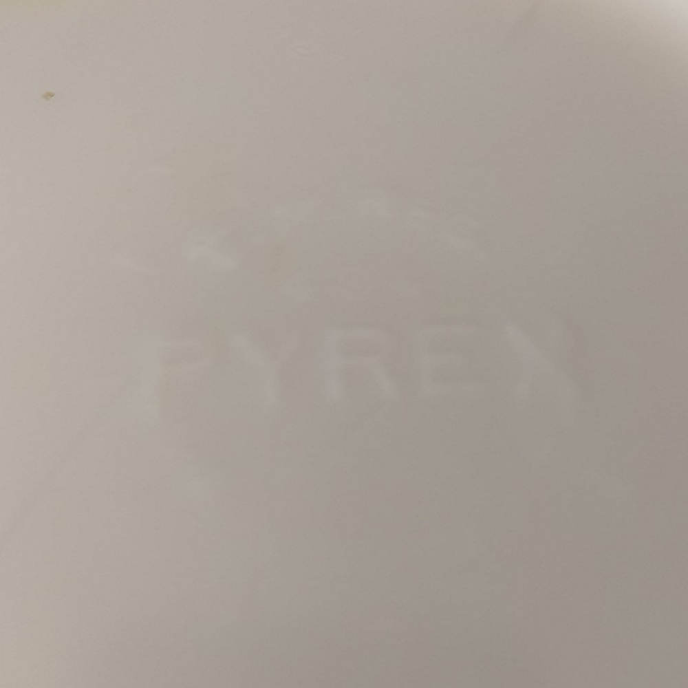 Pyrex Mixing Bowl - Picture 5 of 5